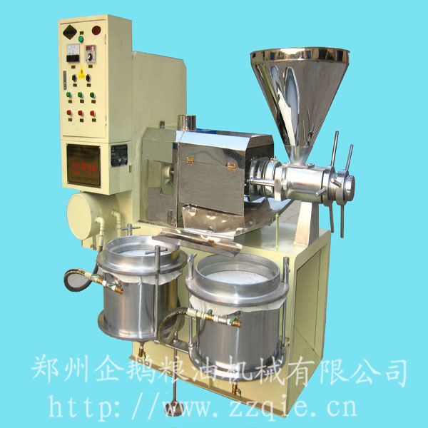 小型榨油機(jī)有“錢”途(圖1)