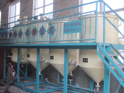 企鵝牌煉油設備日常維護新方法,延長設備壽命