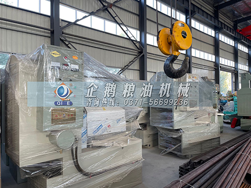 新型榨油設(shè)備1-500.jpg